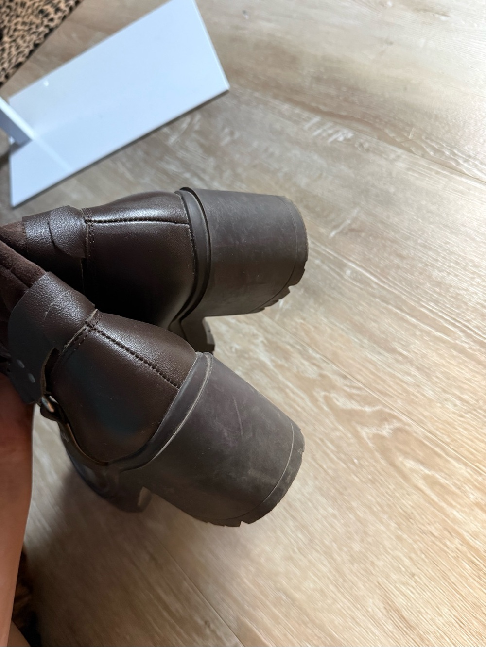 Blondo Rebel Waterproof genuine leather moto Boots brown size 11 - Picture 2 of 6